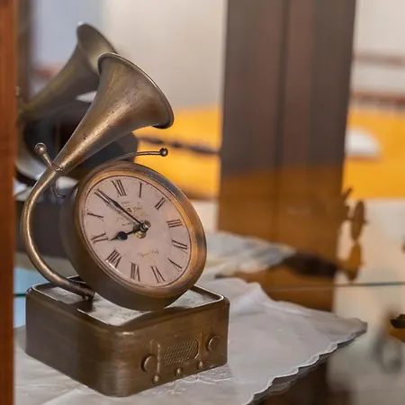 Lu Pultal * ألغيرو