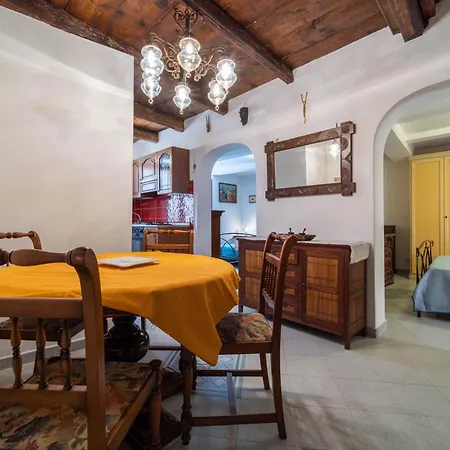 Lu Pultal Apartment *